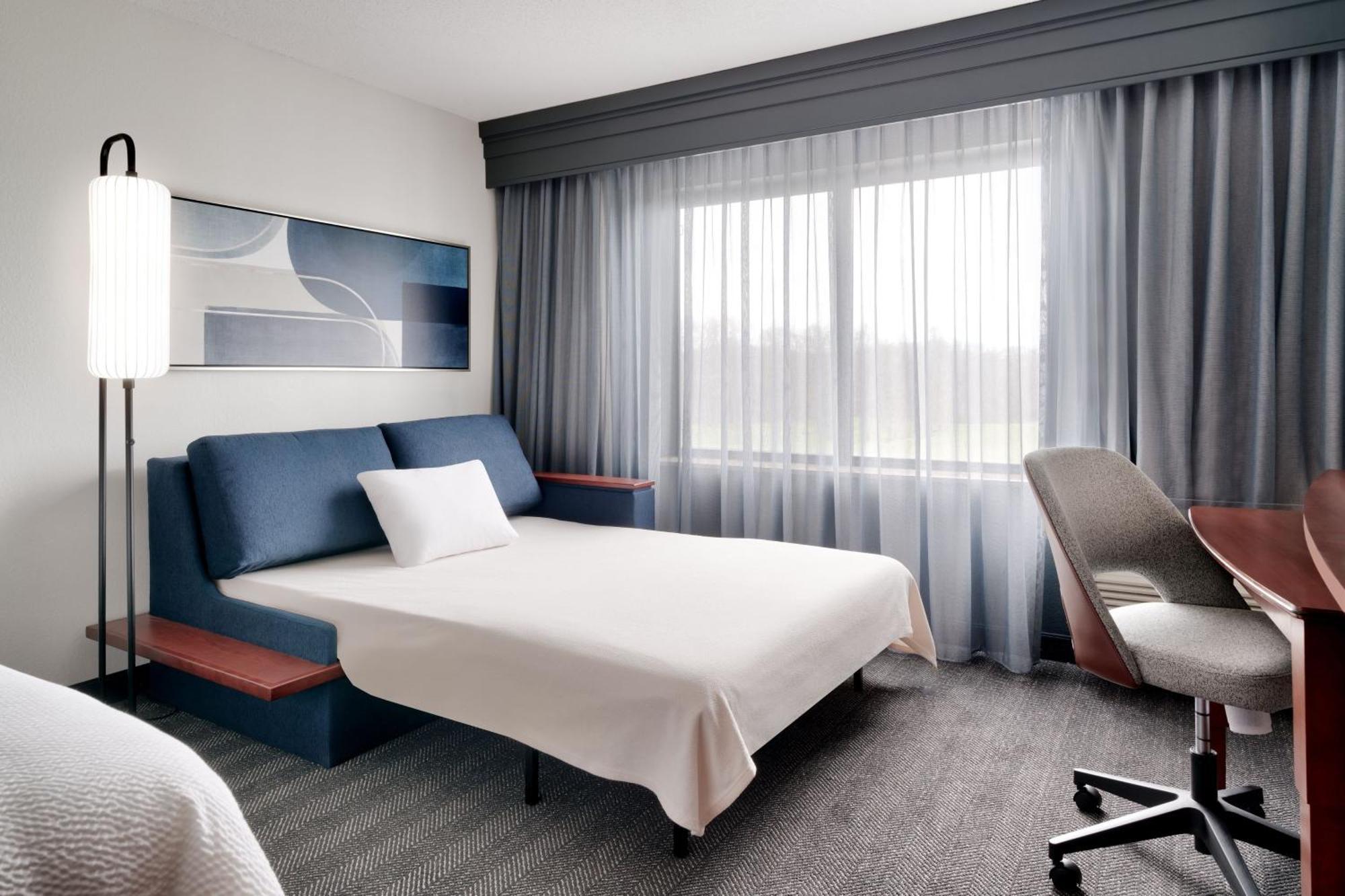 Courtyard By Marriott Johnson City Extérieur photo