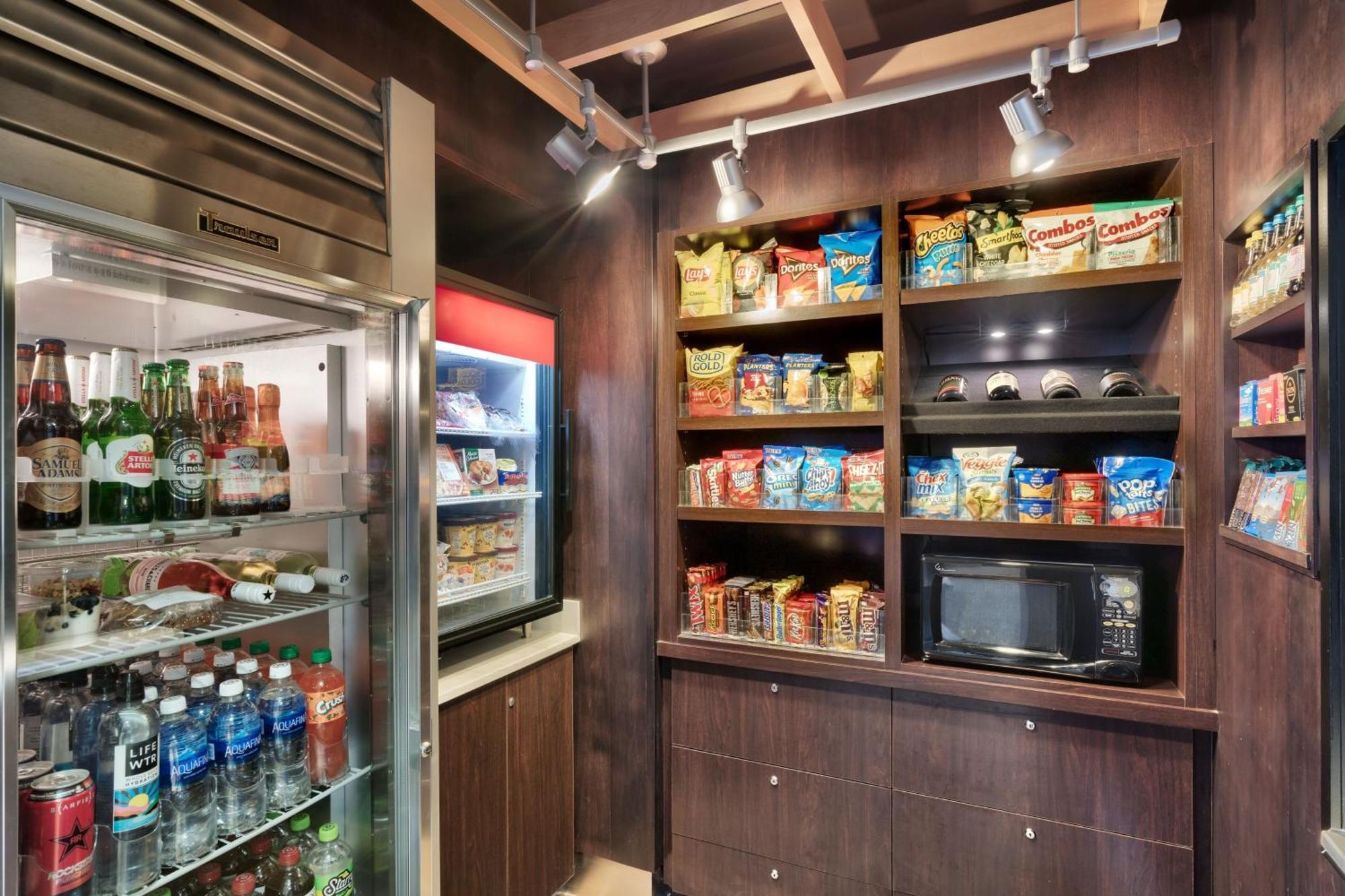 Courtyard By Marriott Johnson City Extérieur photo
