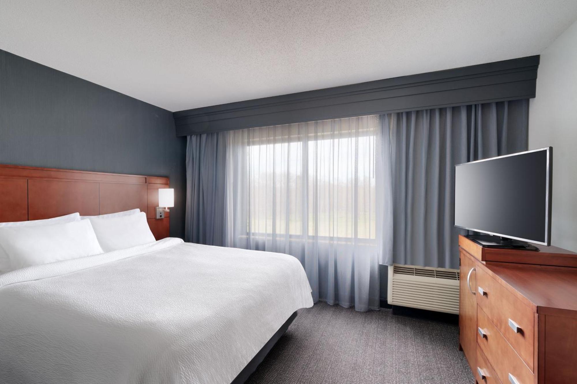 Courtyard By Marriott Johnson City Extérieur photo