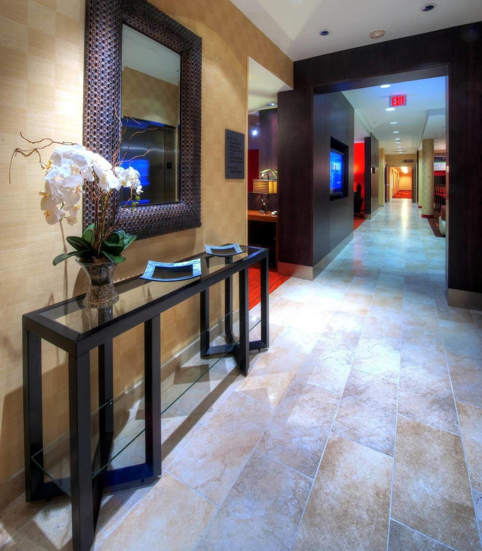 Courtyard By Marriott Johnson City Extérieur photo