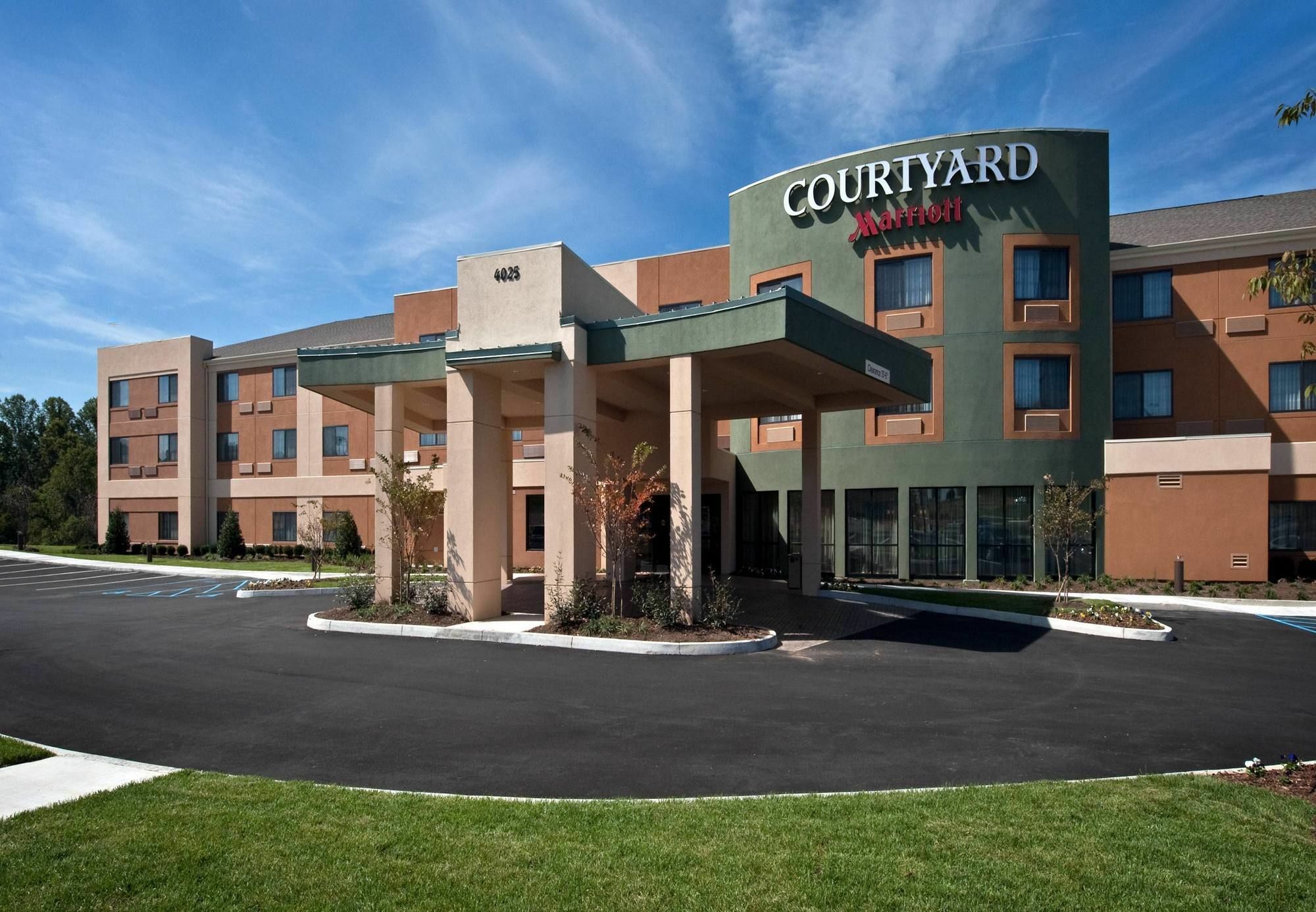 Courtyard By Marriott Johnson City Extérieur photo